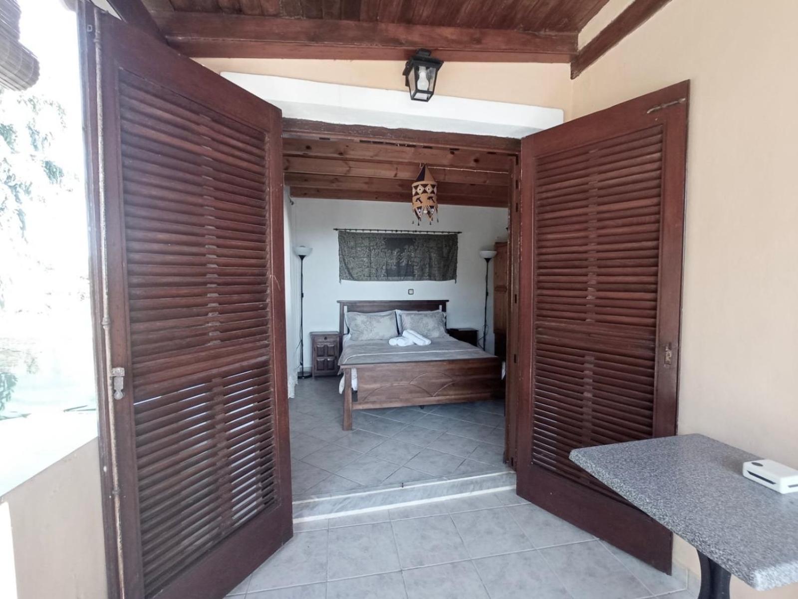 Marina House Next To Halikounas Beach Экстерьер фото